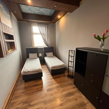 Apartament Centrum-Zwyciestwa Gliwice Esterno foto