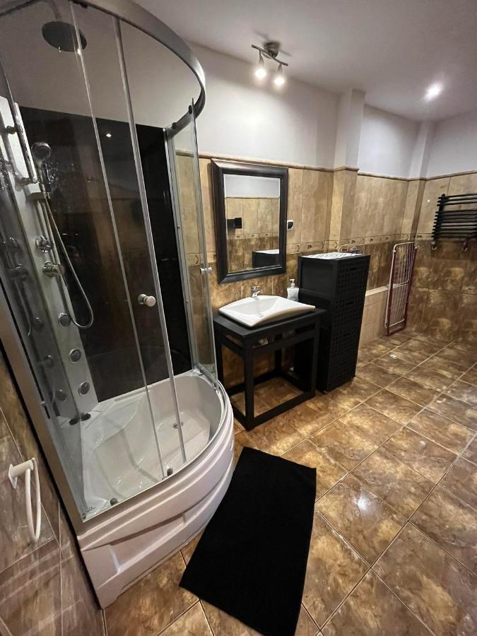 Apartament Centrum-Zwyciestwa Gliwice Esterno foto